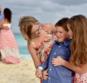Beach Family Portraits Cancun 