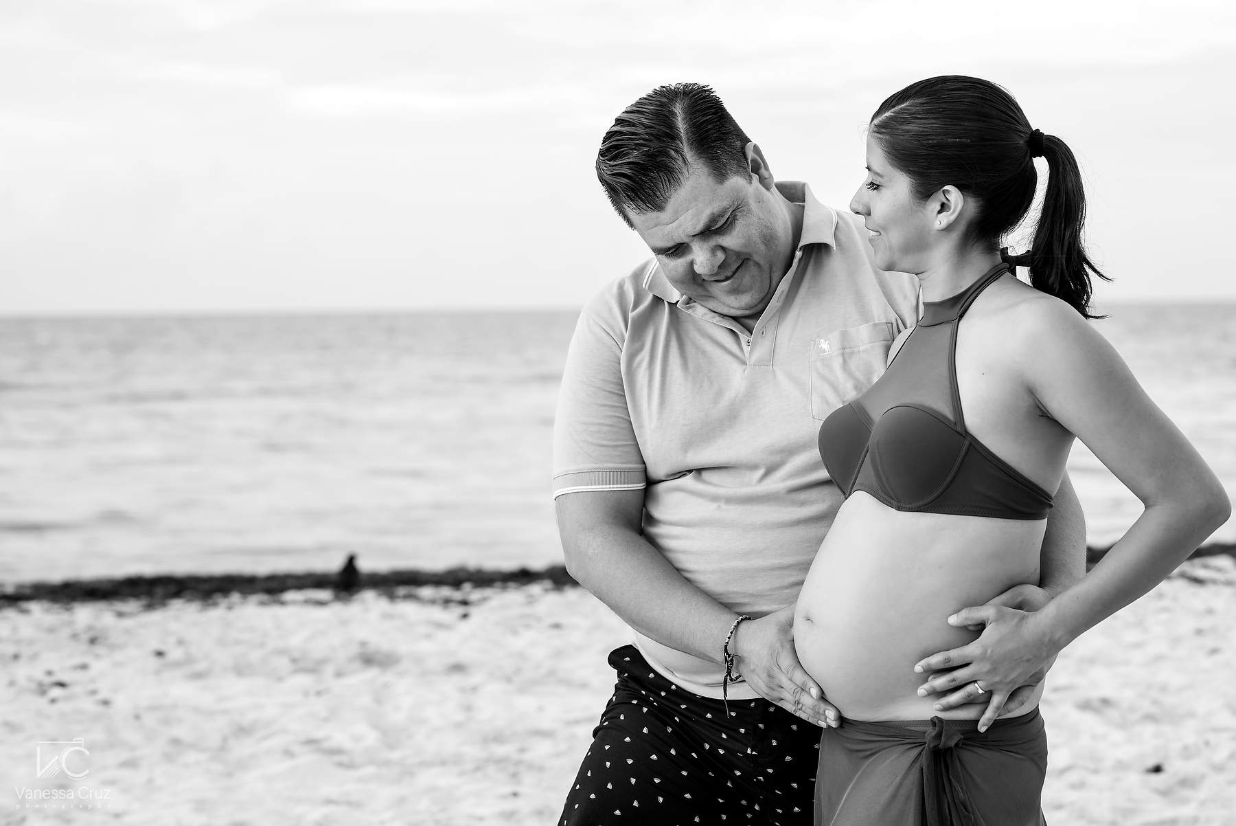 Black and white Maternity Photography Riviera Maya Mexico