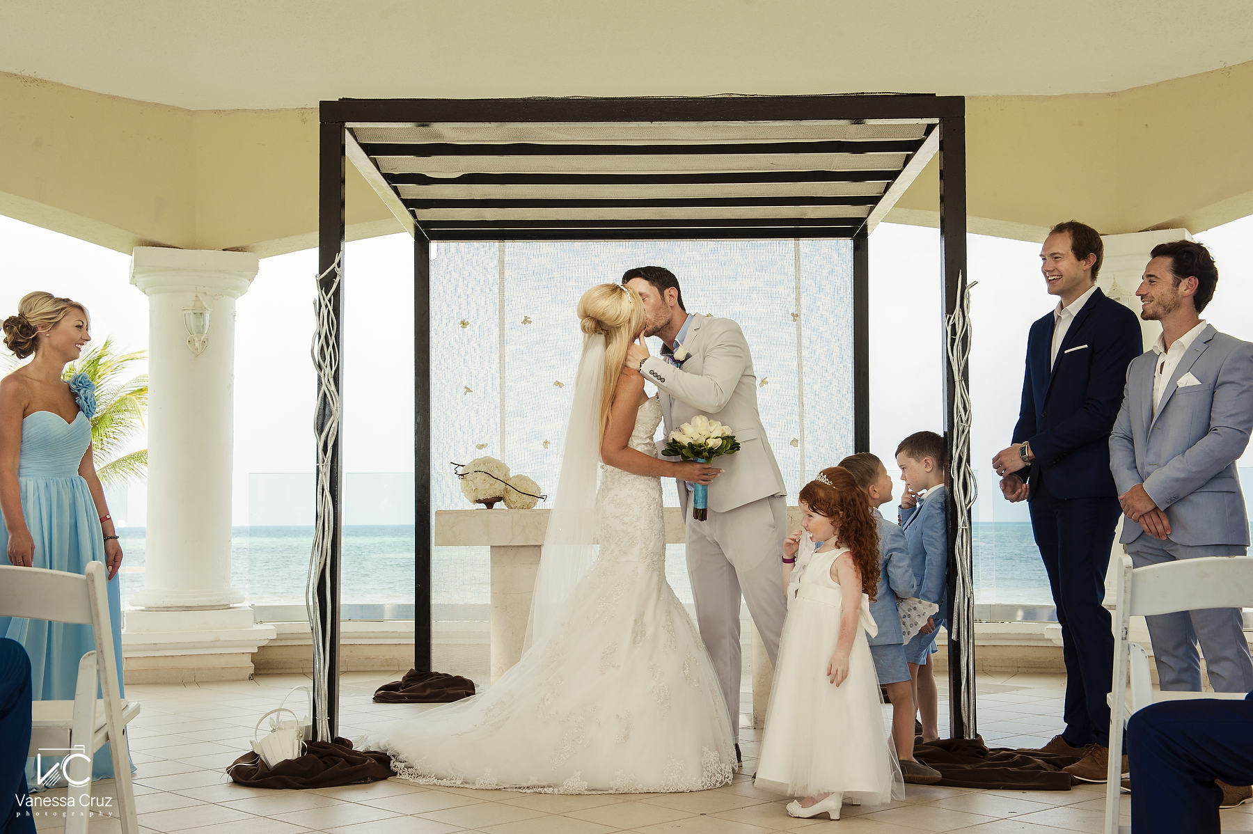 First kiss Moon Palace Wedding Cancun Mexico
